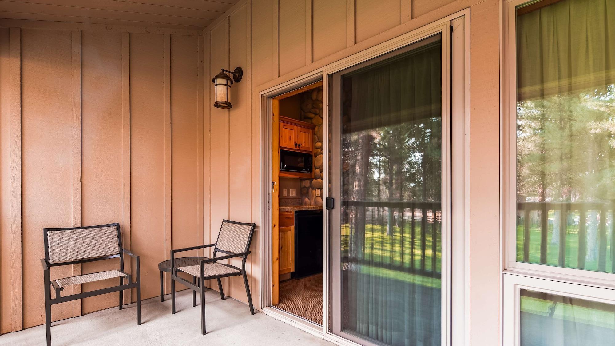 Best Western Ponderosa Lodge Sisters Exterior photo